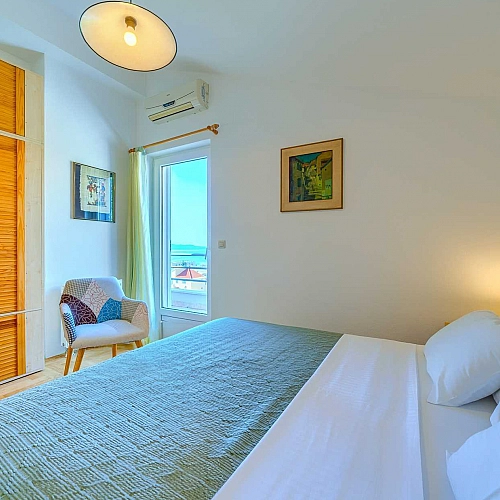 Villa Nugal - Familienvilla mit 5 Schlafzimmern und beheiztem Pool in Makarska