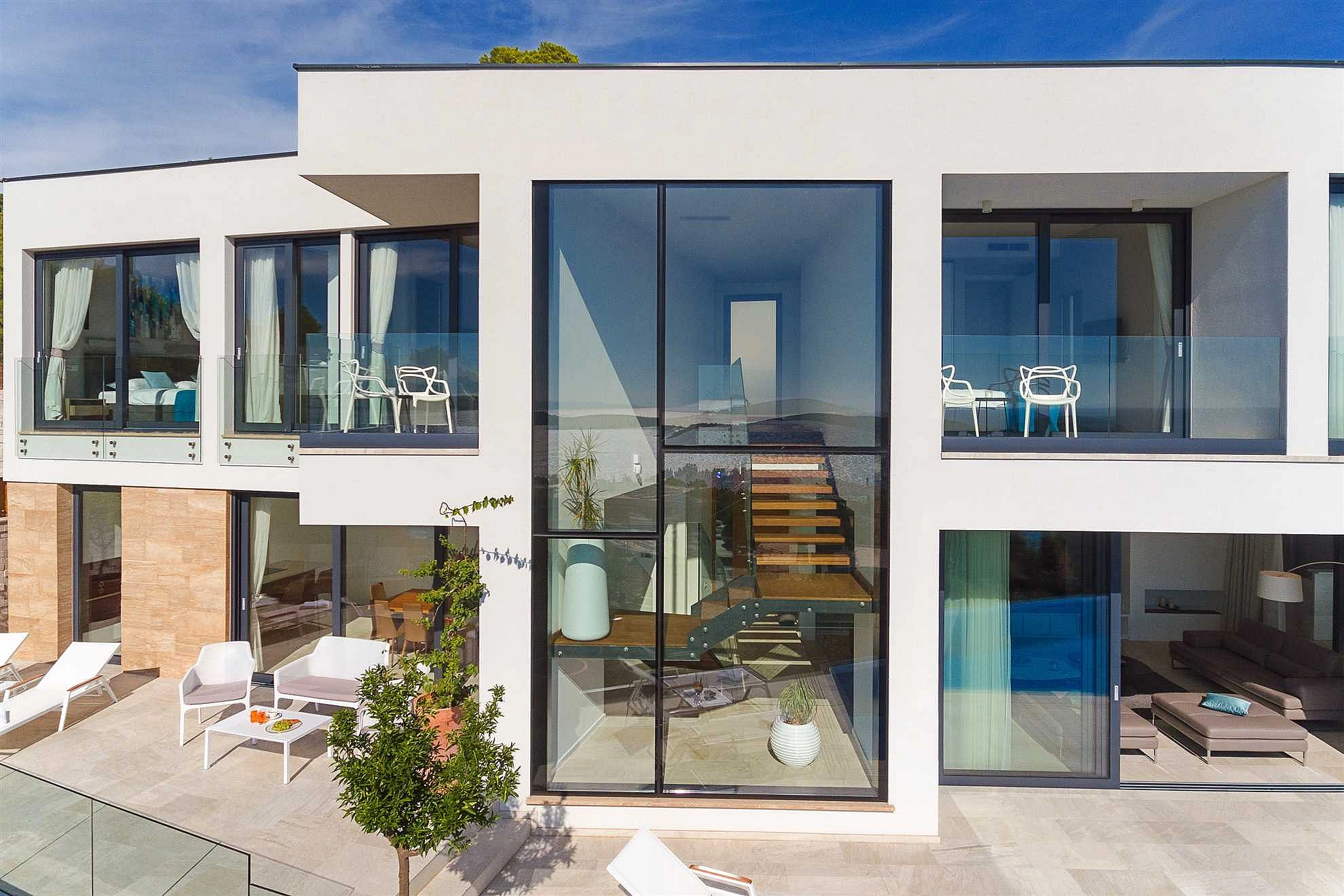 Orvas Villa 316