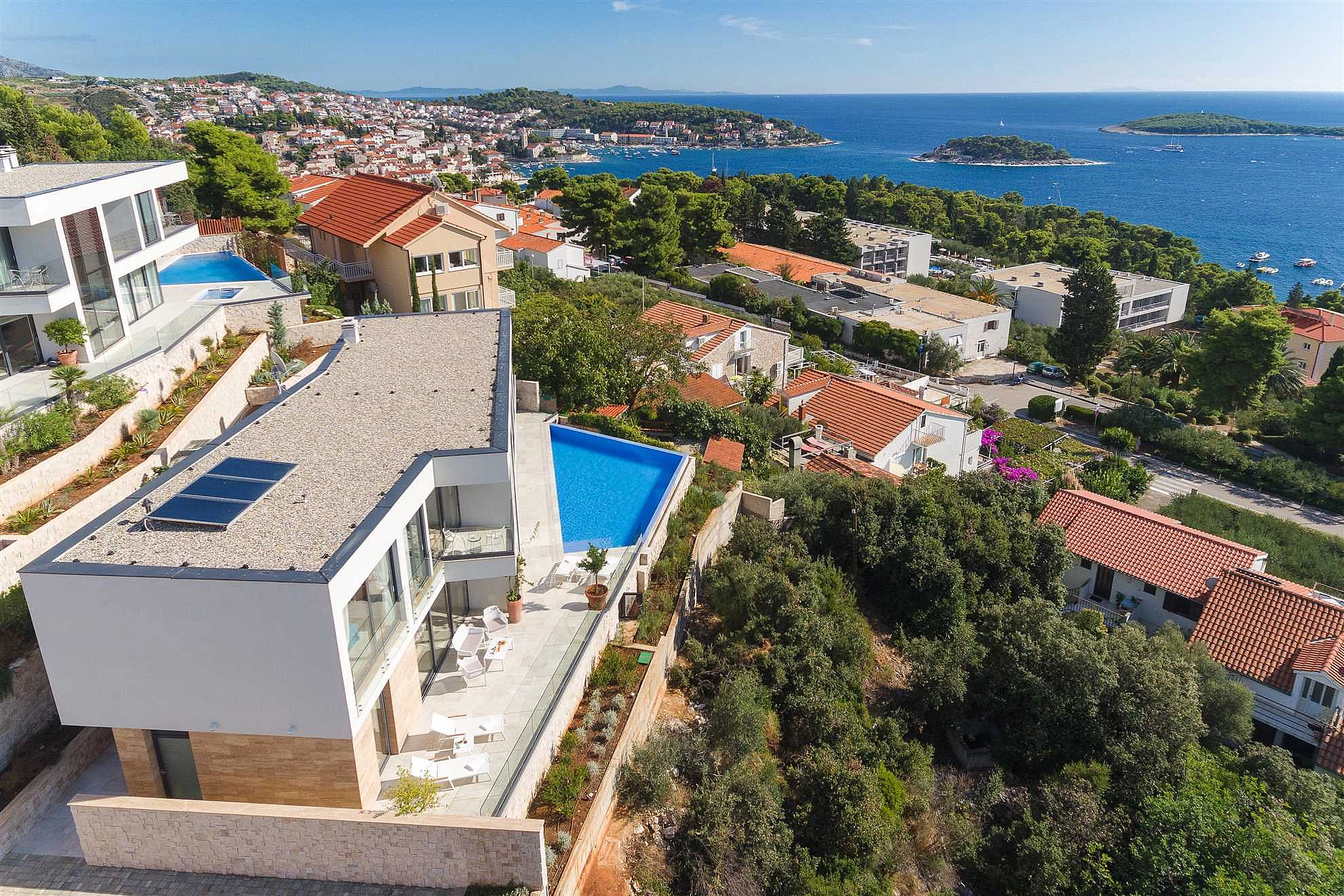 Orvas Villa 316