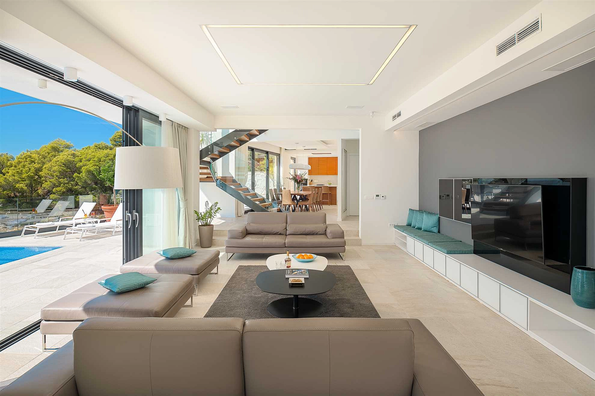 Orvas Villa 316