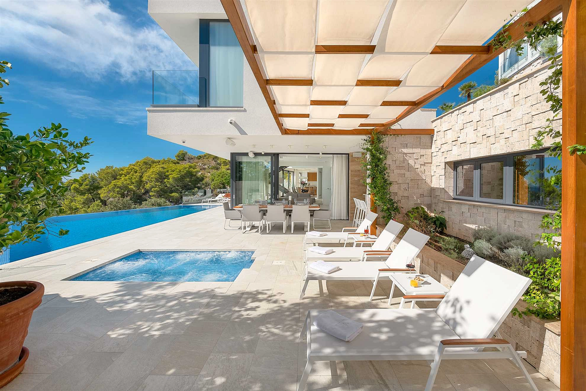 Orvas Villa 316