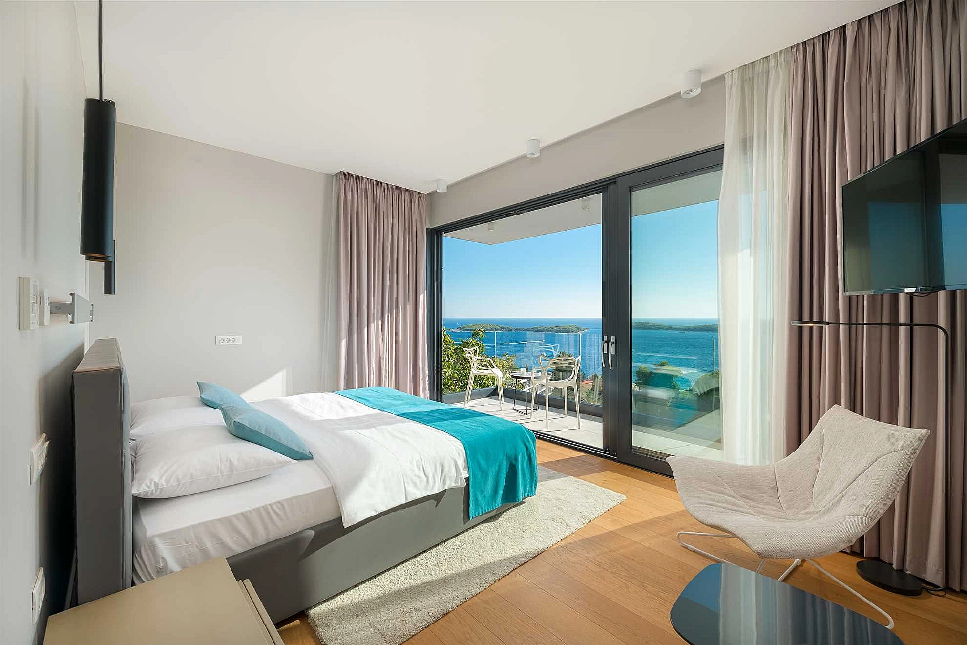 Orvas Villa 316