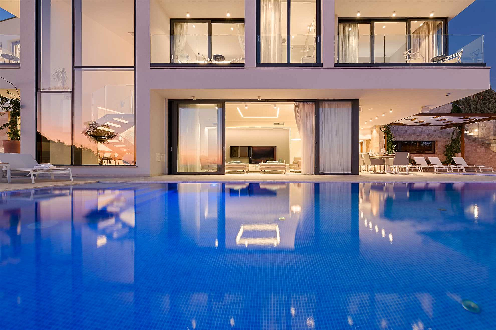 Orvas Villa 316