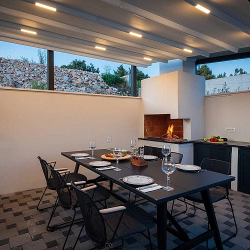 Orvas villa 320