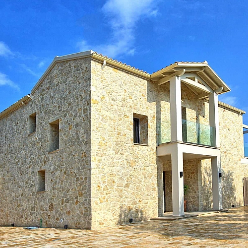 Villa Jocasta