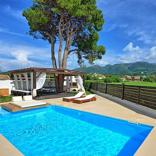 Villa Cora