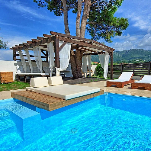 Villa Cora